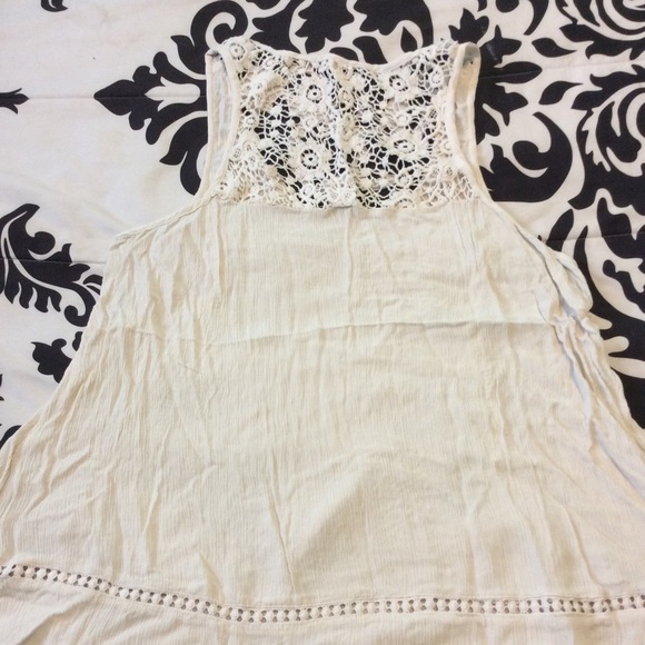 Tank - Picture 2 of 2